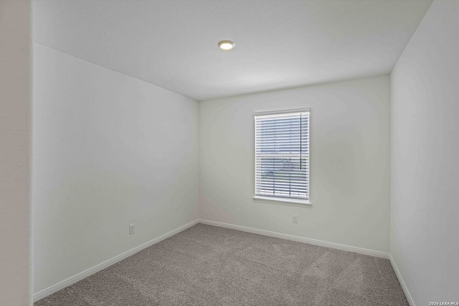 Spacious, unfurnished interior of a new home in , San Antonio (Image 18).