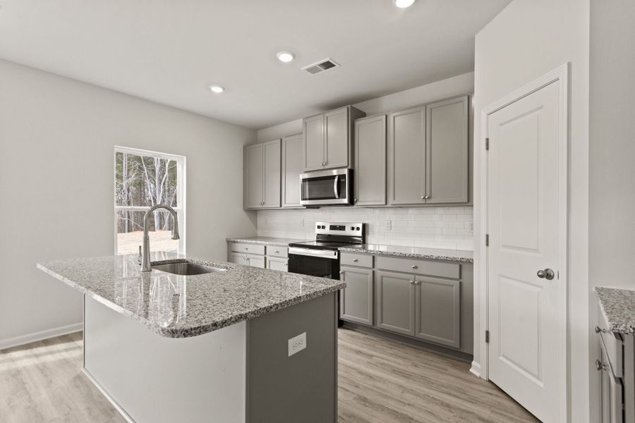 New Home in Roebuck, SC. - Slide 12 New Home in Roebuck, SC. - Slide 12