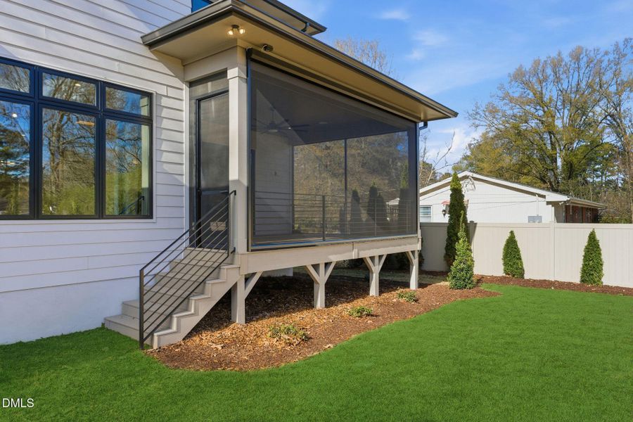 403 Carolyn Court-116