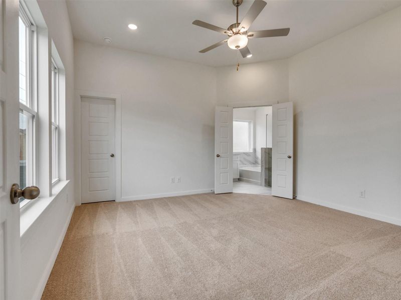 Spacious, unfurnished interior of a new home in Ashland, Angleton (Image 23). Spacious, unfurnished interior of a new home in Ashland, Angleton (Image 23).