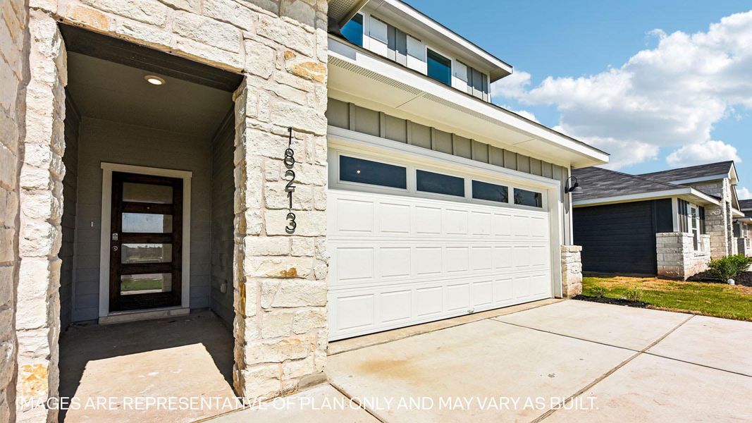 Representative exterior details of a home built from the The Ozark by D.R. Horton in Monarch Ranch, Manor (Image 3).