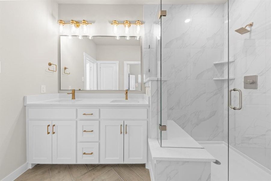 20. 725 Prosper - Bath 20. 725 Prosper - Bath