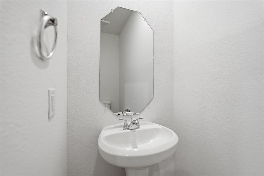 Close-up of interior finishes inside a home in Westridge, McKinney (Image 10).