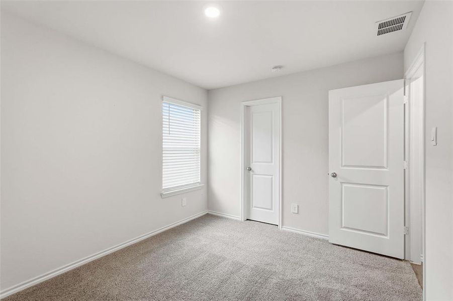 Spacious, unfurnished interior of a new home in , Princeton (Image 21).