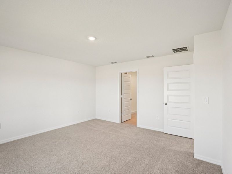 Spacious, unfurnished interior of a new home in Coasterra - Premier Series, Palmetto (Image 14).