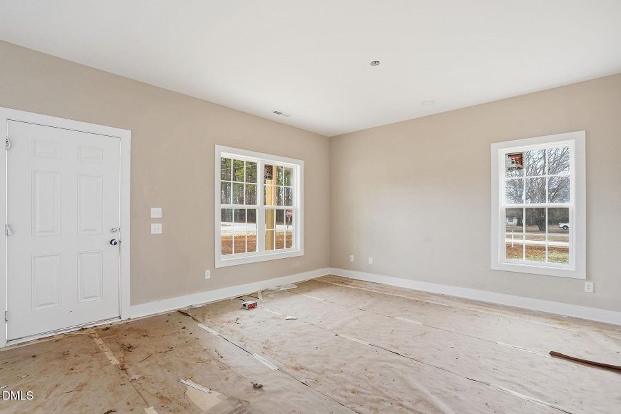 11 Halifax Ave-19 11 Halifax Ave-19