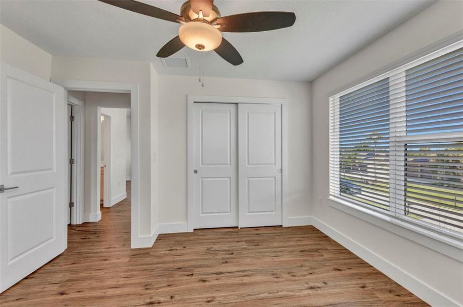 Spacious, unfurnished interior of a new home in , Port Charlotte (Image 49).