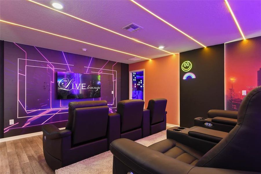 Community amenities in Windsor Cay Resort, Clermont (Image 53).