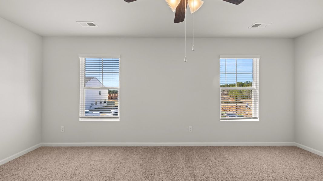 Spacious, unfurnished interior of a new home in The Abbey at Trolley Run Station, Aiken (Image 19).