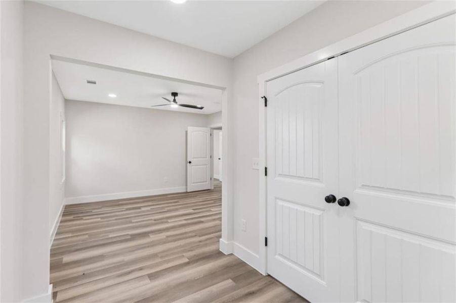 Spacious, unfurnished interior of a new home in , Atlanta (Image 42).