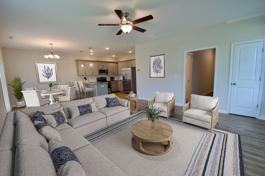 Representative furnished interior of a home built from the Naples by Stevens Fine Homes in River Tide Farms, Bolivia (Image 15).