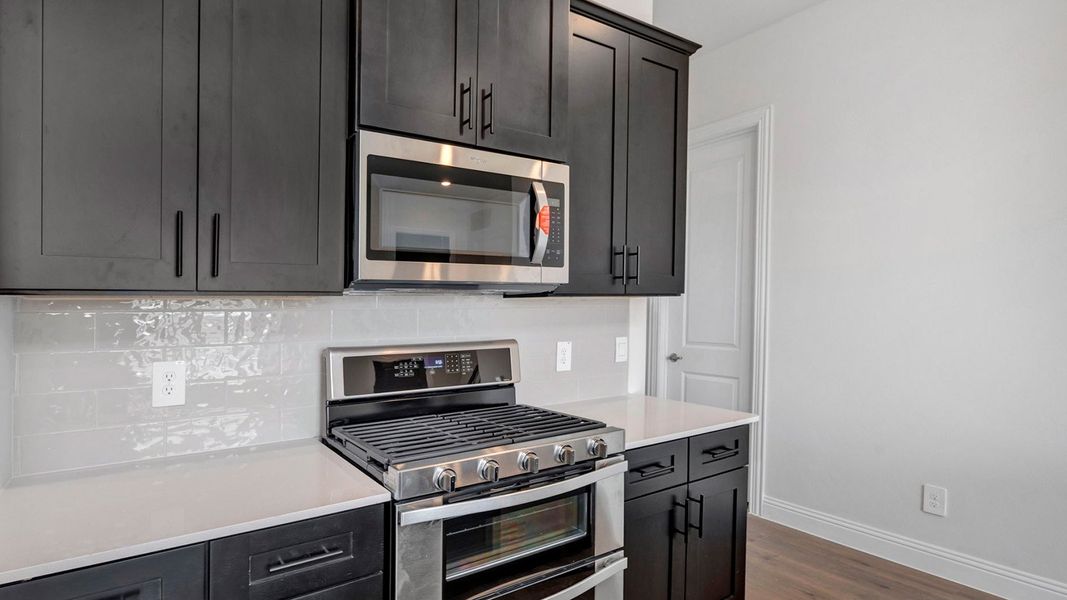 Furnished interior view inside a new home in Mustang Square, Plano (Image 8).