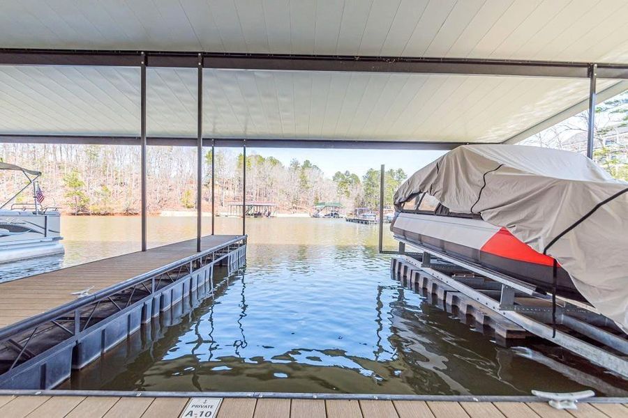 Exterior details and patio area of a home in , Gainesville (Image 28).