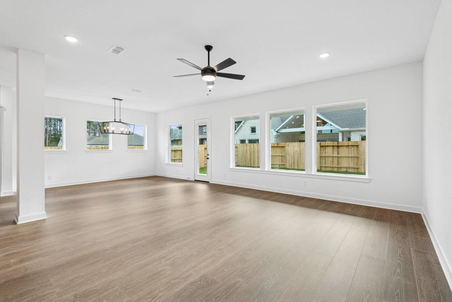 Community Lifestyle Community Lifestyle