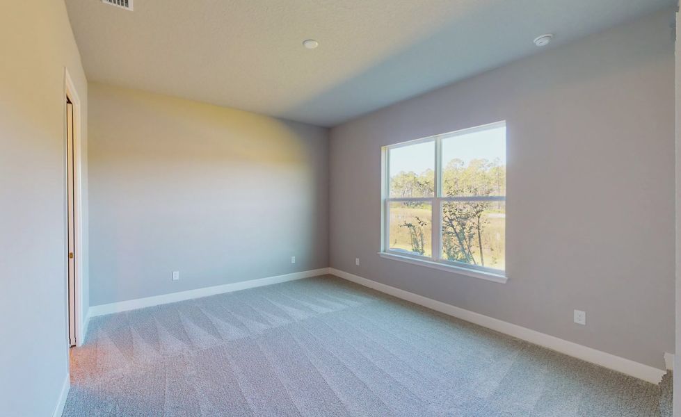 Spacious, unfurnished interior of a new home in Woodhaven, Port Orange (Image 14).