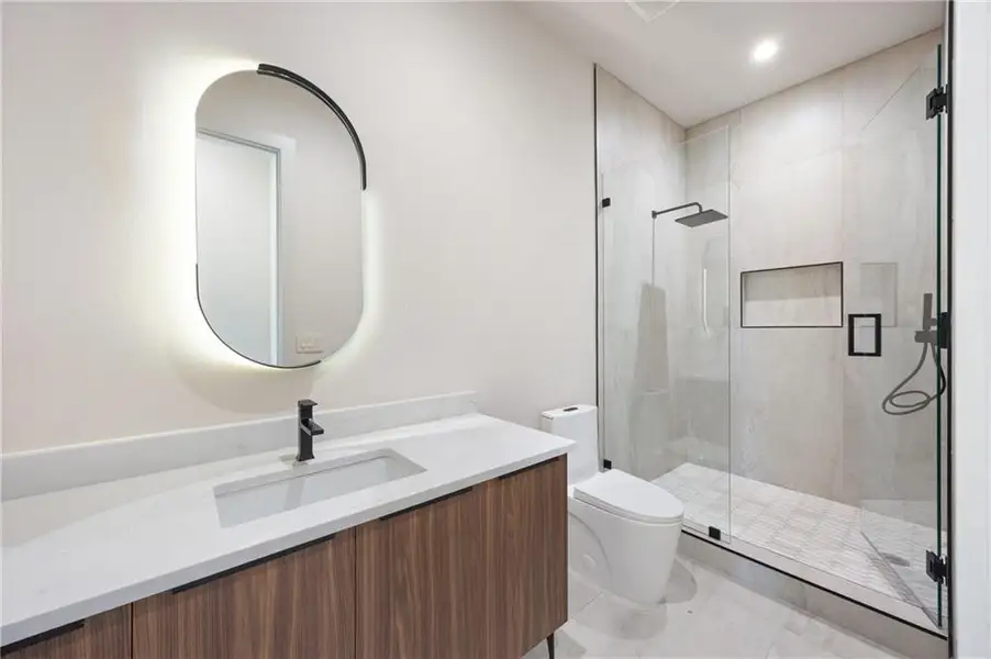 Furnished interior view inside a new home in , Sandy Springs (Image 44).