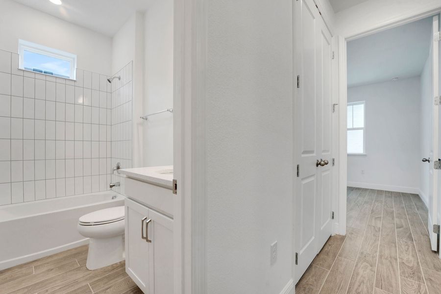 Lady Lake, FL New Home.  - Slide 14