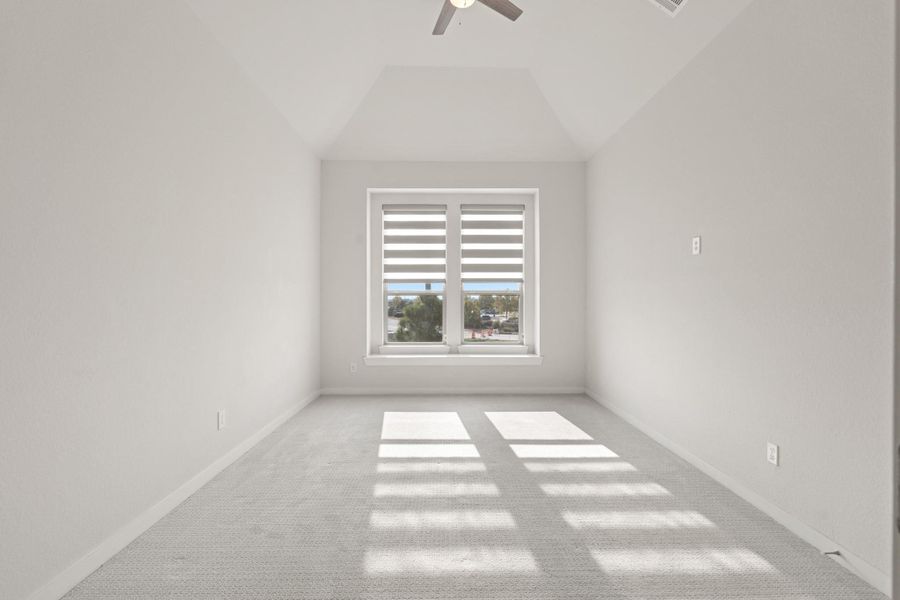 Spacious, unfurnished interior of a new home in , Fulshear (Image 29).