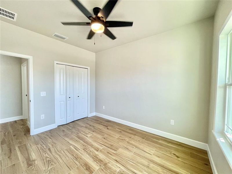 Spacious, unfurnished interior of a new home in , Gainesville (Image 28).