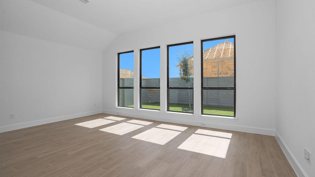 Spacious, unfurnished interior of a new home in Legacy, League City (Image 11).
