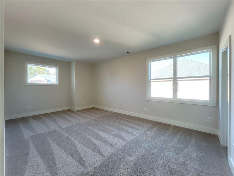 Spacious, unfurnished interior of a new home in , Cartersville (Image 21).