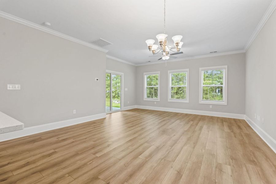 Spacious, unfurnished interior of a new home in White Oak Estates, Conway (Image 26).