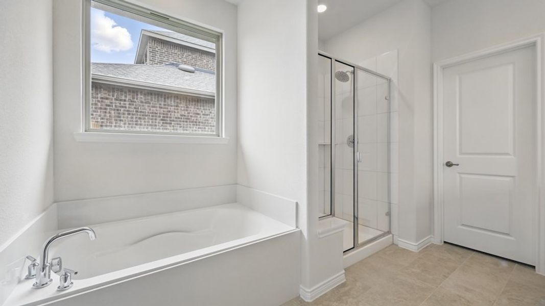 Representative furnished interior of a home built from the Aspen by D.R. Horton in Lakewood Trails, Forney (Image 7). Representative furnished interior of a home built from the Aspen by D.R. Horton in Lakewood Trails, Forney (Image 7).