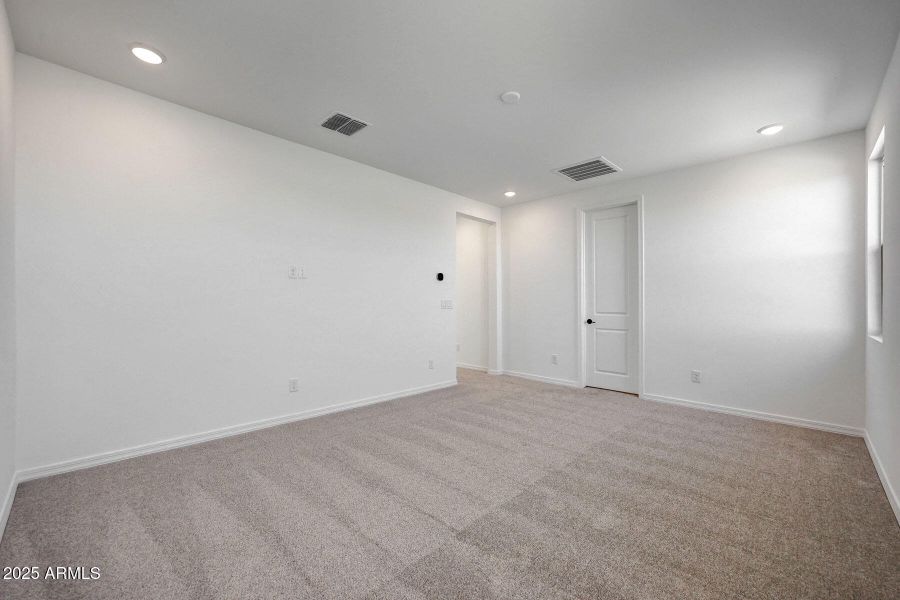 PHX_Tyler_Lot 2088_Lagoon_3733_Ownersbed