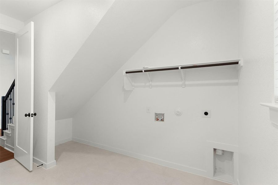REPRESENTATIVE OF FLOOR PLAN ONLY