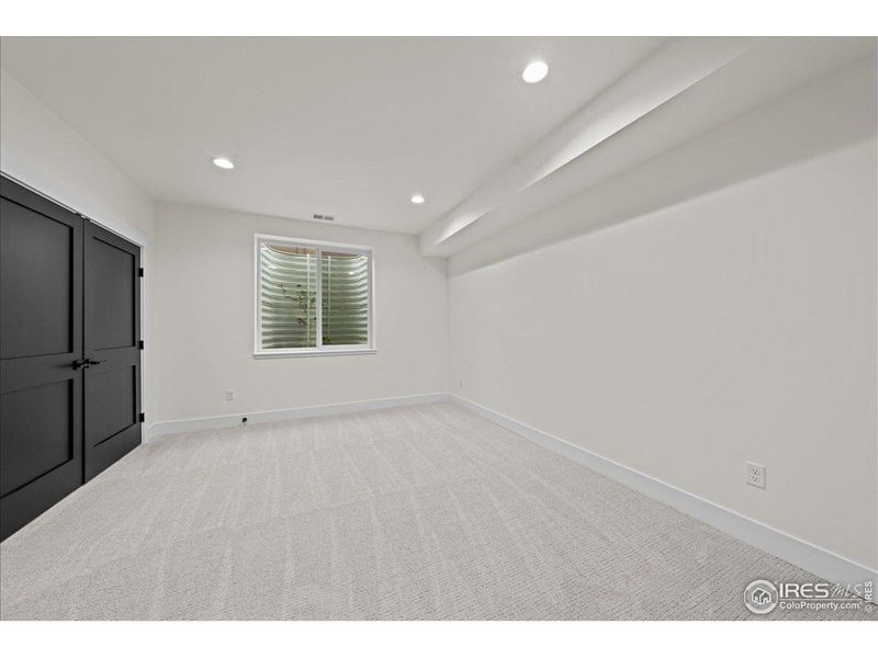 Spacious, unfurnished interior of a new home in , Berthoud (Image 25).