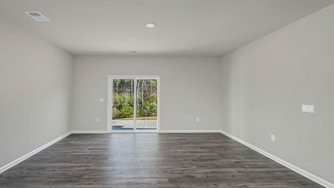 Spacious, unfurnished interior of a new home in Livingston Woods, Irmo (Image 17). Spacious, unfurnished interior of a new home in Livingston Woods, Irmo (Image 17).