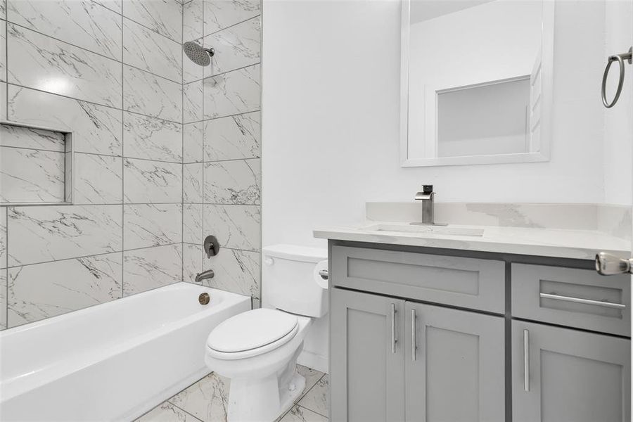 Image 14 of a home in . Image 14 of a home in .