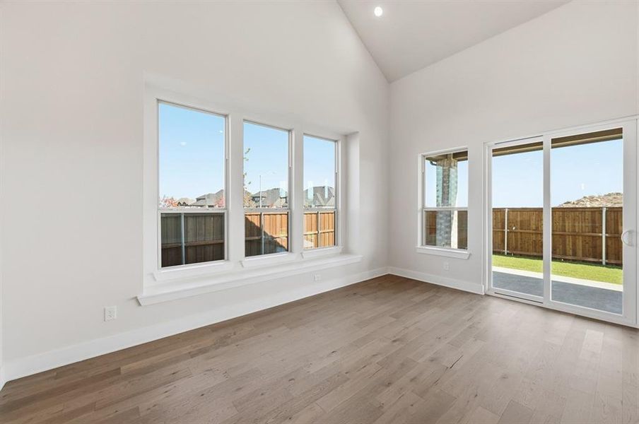 Spacious, unfurnished interior of a new home in Wildflower Ranch, Justin (Image 18).