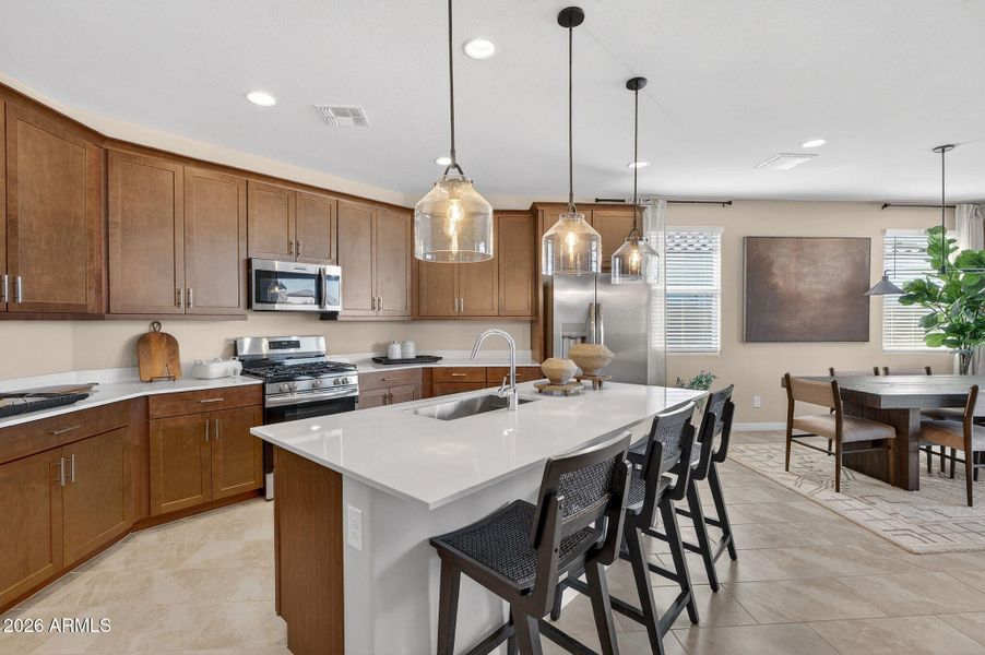 11-web-or-mls-41S 83rd Cir