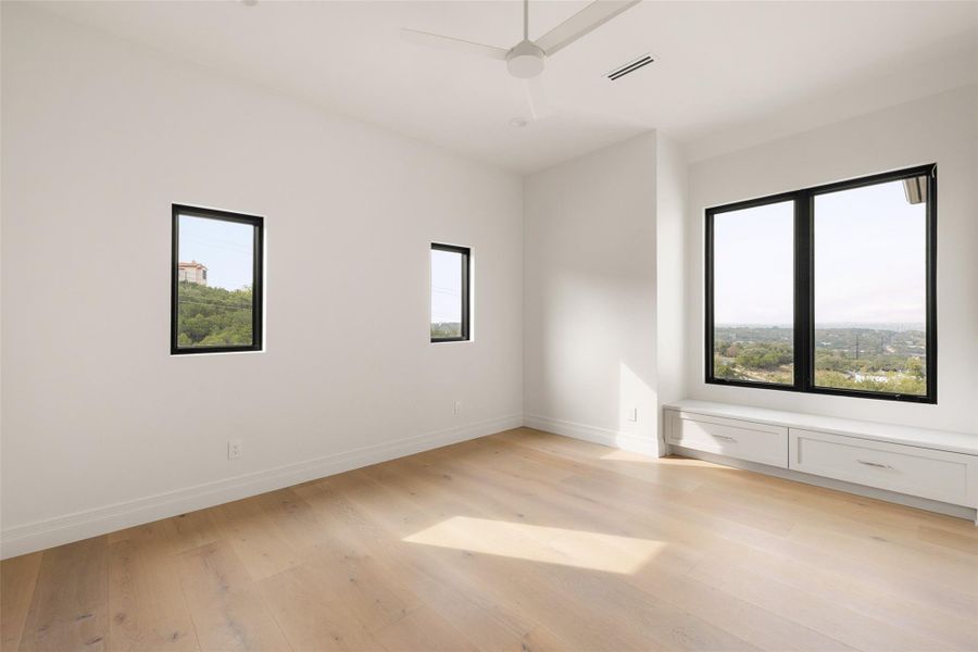 Spacious, unfurnished interior of a new home in , Austin (Image 26). Spacious, unfurnished interior of a new home in , Austin (Image 26).