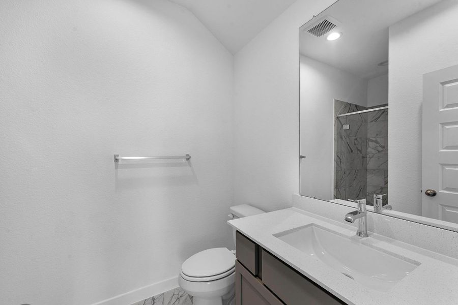 Furnished interior view inside a new home in Grand Mason Crossing, Katy (Image 11).