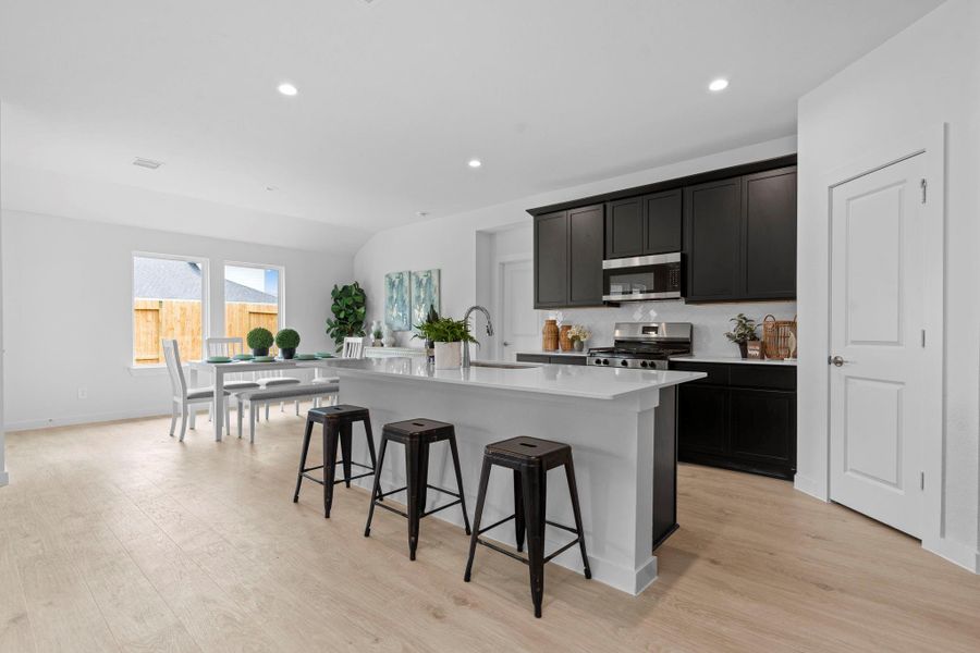 *Images and 3D tour are for illustration only and options may vary from home as built. *Images and 3D tour are for illustration only and options may vary from home as built.