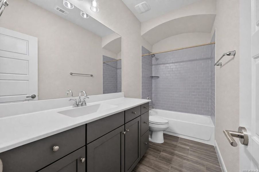 Furnished interior view inside a new home in Stillwater Ranch, San Antonio (Image 8).