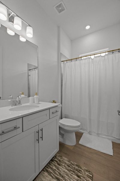 Furnished interior view inside a new home in , Venice (Image 30). Furnished interior view inside a new home in , Venice (Image 30).