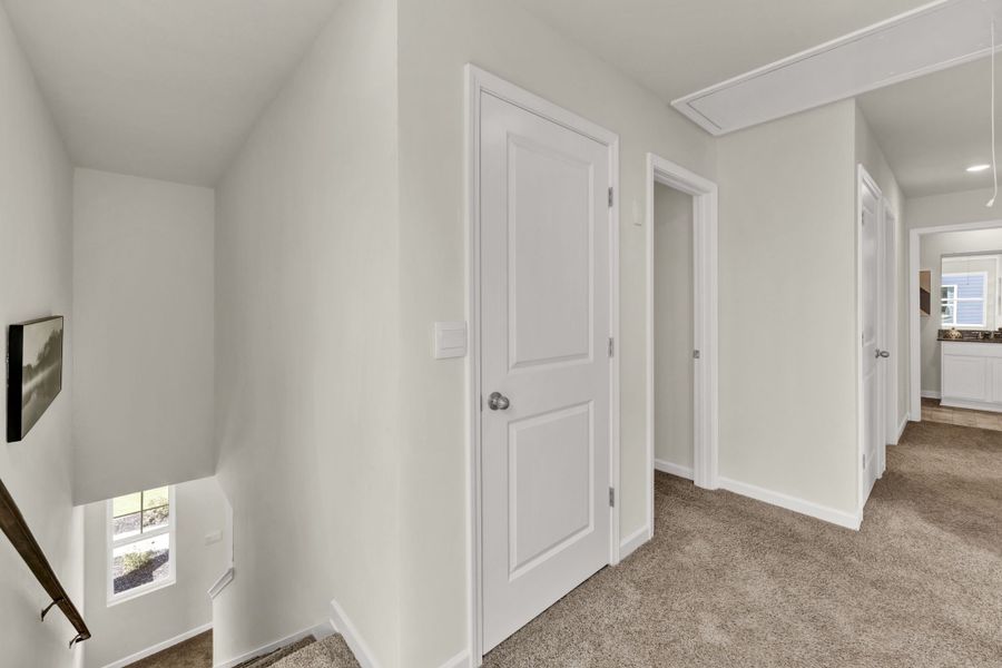 Image 30 representing the Darwin by D.R. Horton in Johnson Farms, Greeneville, TN.