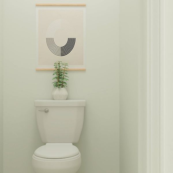 2725 Daybreak Owners Bath 1of2 F1 041125