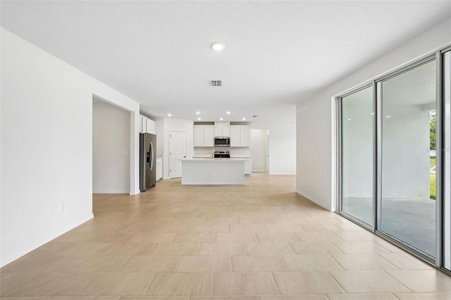 Spacious, unfurnished interior of a new home in Pine Ridge Meadows, Hudson (Image 50).