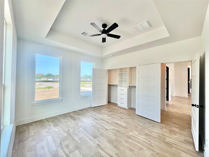 Spacious, unfurnished interior of a new home in , Dayton (Image 20).