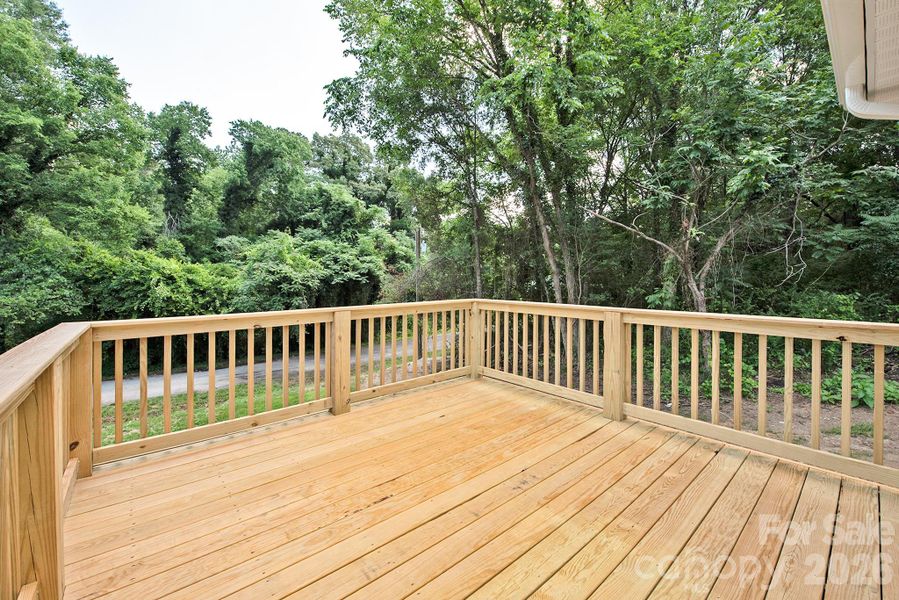 Exterior details and patio area of a home in , Kannapolis (Image 18).