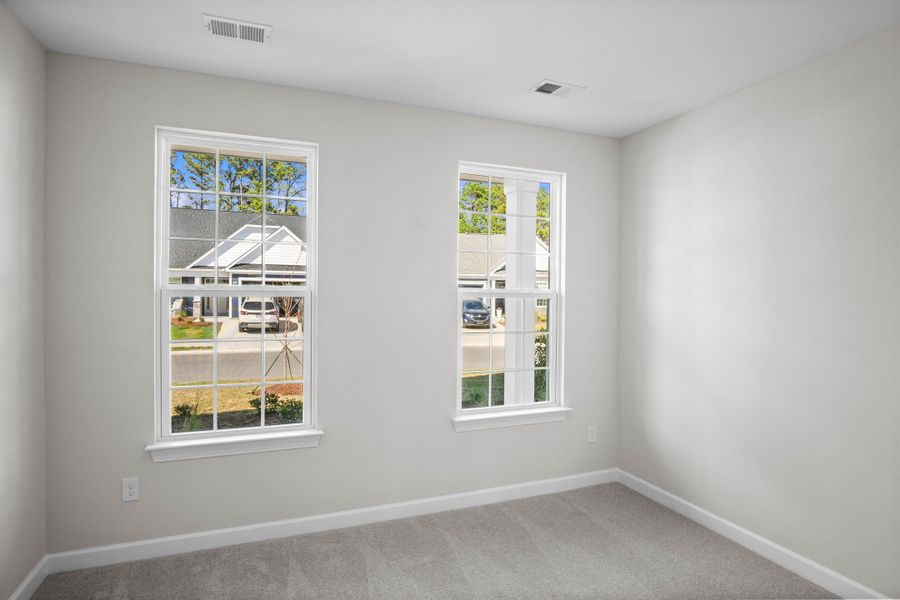 Spacious, unfurnished interior of a new home in Bridgewater - Shorehaven Village, Little River (Image 20).