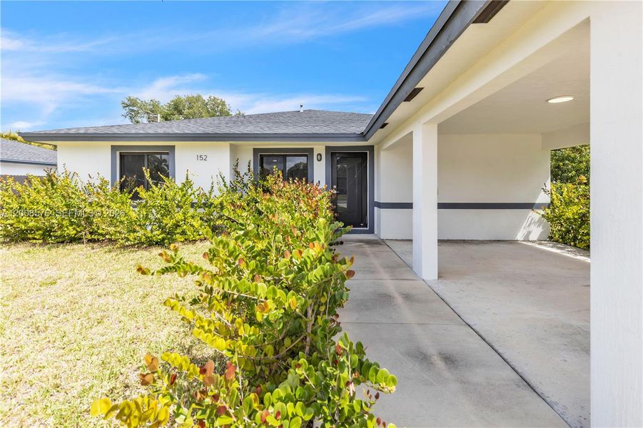 Exterior details and patio area of a home in , Homestead (Image 17).