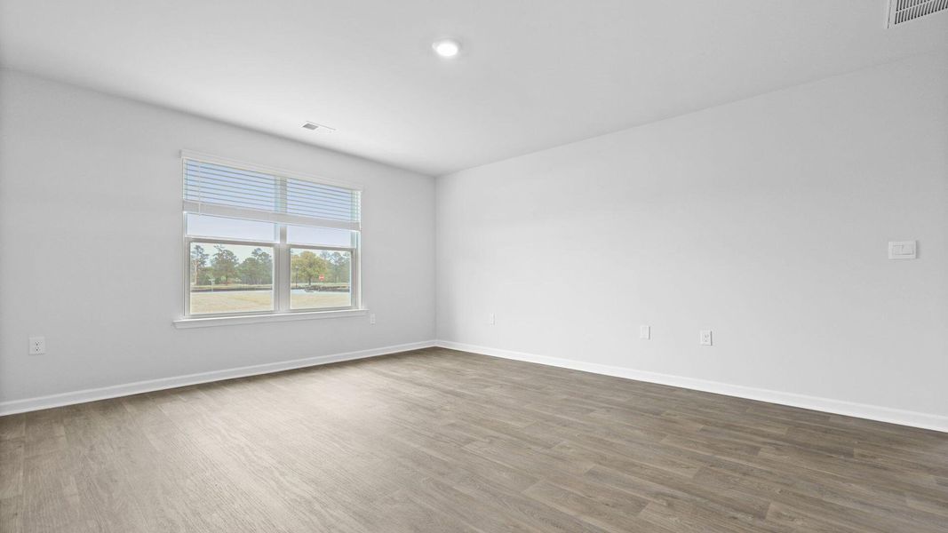 Spacious, unfurnished interior of a new home in Huggins Hill, Manning (Image 20).