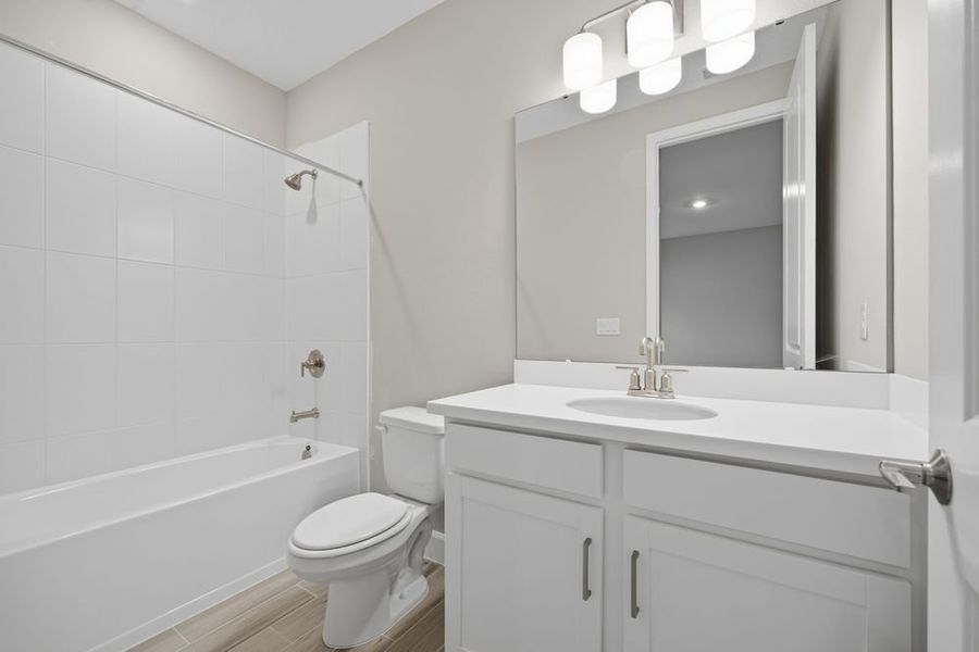 Furnished interior view inside a new home in Headwaters at Lofton Creek, Yulee (Image 16).