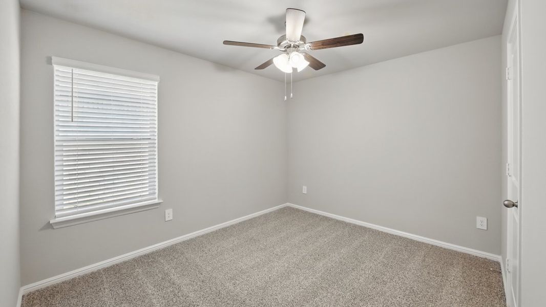 Spacious, unfurnished interior of a new home in Monarch at the Meadows, Ponder (Image 29).
