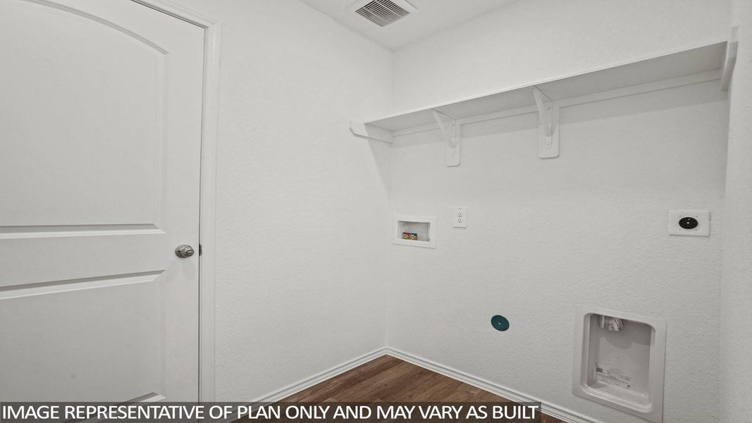 Spacious, unfurnished interior of a new home in Cypress Green, Hockley (Image 13).